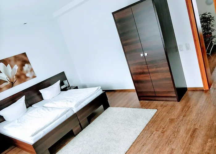 - Stadtvilla Premium Apartment